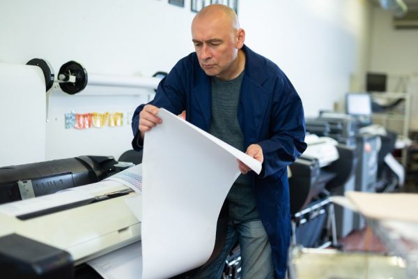 The Differences Between Coated and Uncoated Bond Paper