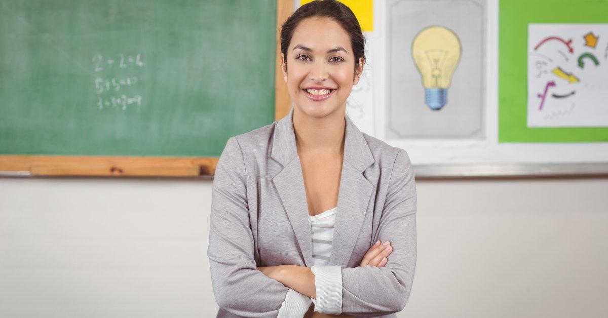 Educational Tools: Enhancing Learning With Large Visuals